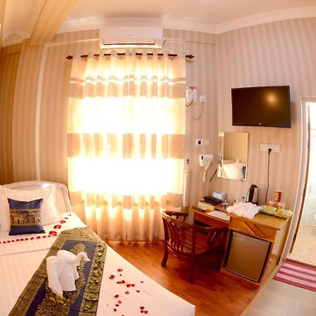 Royal Naung Yoe Hotel Mandalay Exterior photo