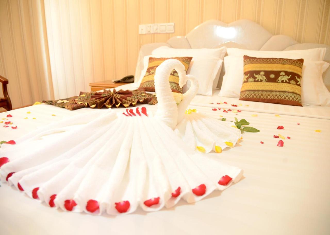Royal Naung Yoe Hotel Mandalay Exterior photo